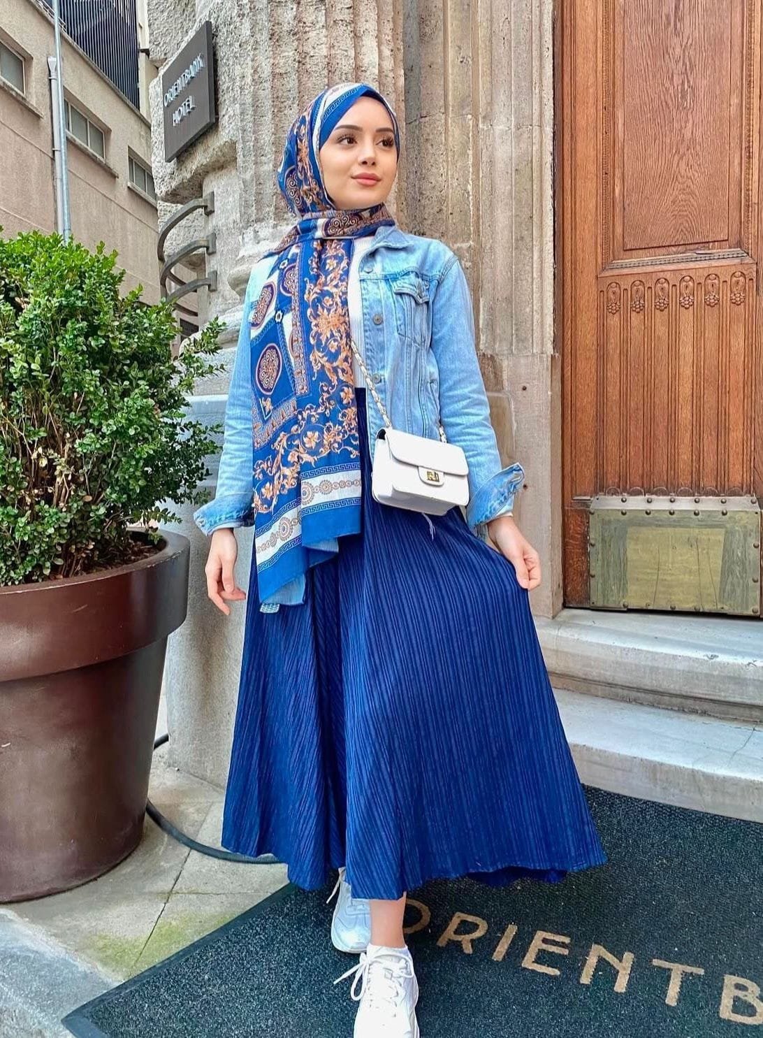 Gülağaç Tombul Bayan Escort Aline